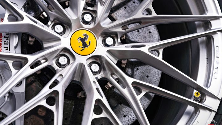 Blu Tour De France Ferrari 812 Superfast - Vossen Forged S21-02 Wheels in Gloss Clear Image 28