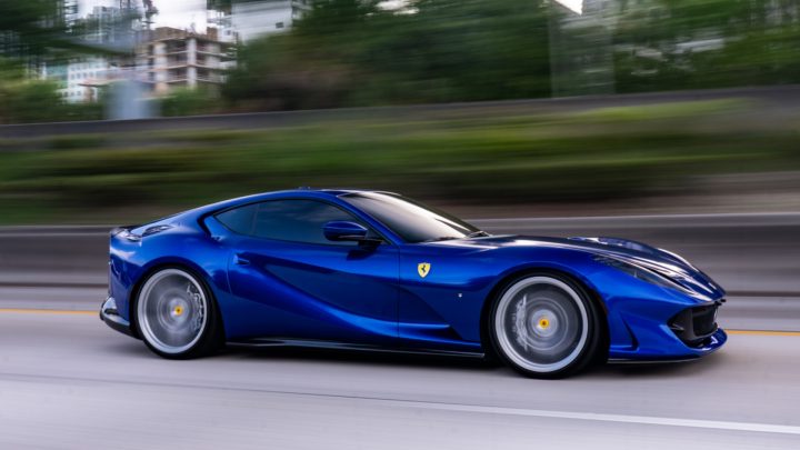 Blu Tour De France Ferrari 812 Superfast - Vossen Forged S21-02 Wheels in Gloss Clear Image 3