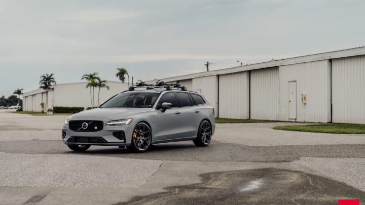 Vapour Gray Volvo V60 Polestar - Hybrid Forged HF-5 Wheels in Gloss Gunmetal Image 10
