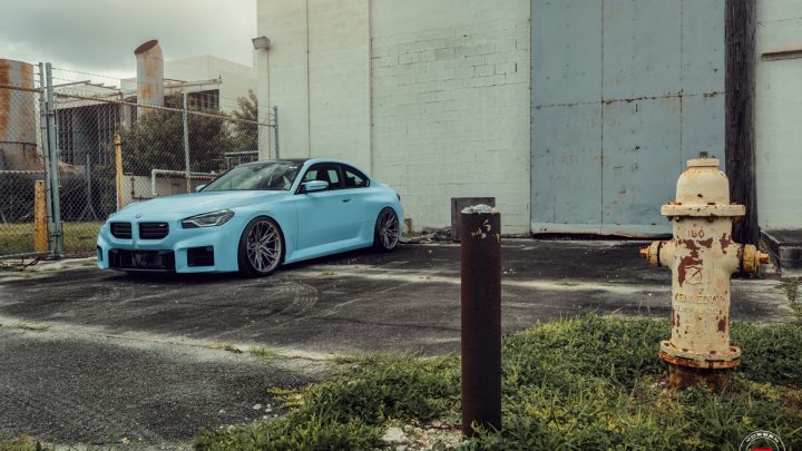 Zandvoort Blue BMW M2 - Vossen Forged M-X6 Wheels In Stealth Gray Image 2