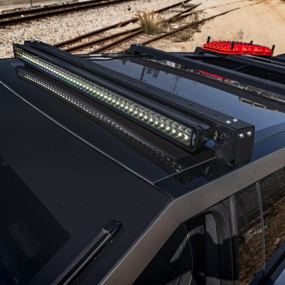 Tesla-Cybertruck-Heavy-Duty-Roof-Rack-Set-with-Double-Row-Lightbar-mount