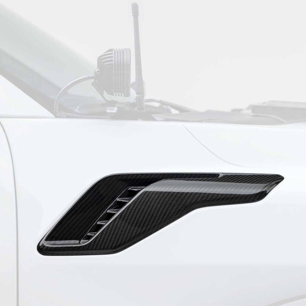 Vorsteiner Carbon Front Fender Side Vents for P702 Ford F-150 Raptor R [FRT1015/FRT1016] Installed on White Raptor R - Side Closeup of Vent (part highlighted)