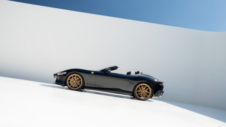 Nero Ferrari Roma Spider - Novitec Carbon Fiber Body Kit And Forged Wheels