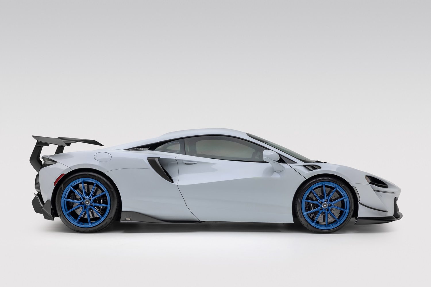 Vorsteiner GP-63 Limited Edition Complete Carbon Aero Kit for MCLA