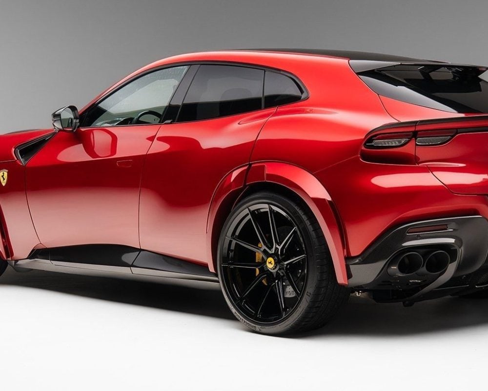 NOVITEC ESTESO Widebody Kit for F175 Ferrari Purosangue [F6 666 00/F6 666 83] Installed on Red Purosangue - Rear-Side View of Car
