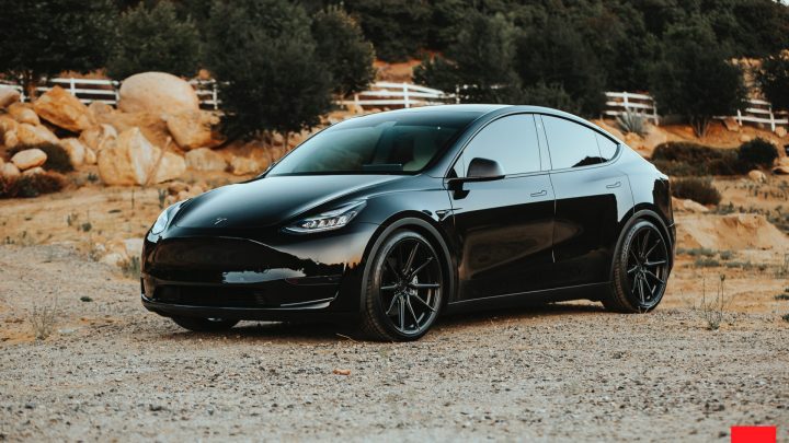 Black Tesla Model Y - Vossen HF-3 Wheels in Satin Black