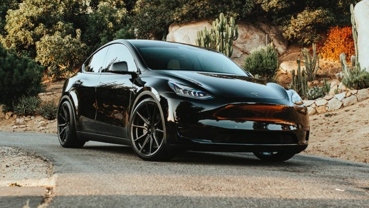 Black Tesla Model Y - Vossen HF-3 Wheels in Satin Black
