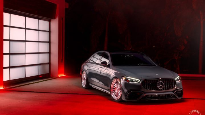 Graphite Gray Metallic Mercedes S63 AMG - Vossen GEN-04 Forged 3-Piece Wheels