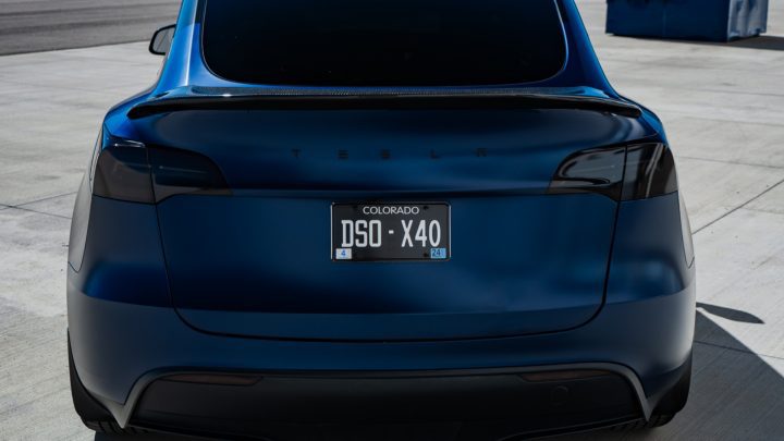 Blue Tesla Model Y - Vossen HF-3 Wheels in Satin Black