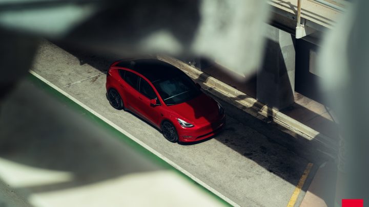 Red Tesla Model Y - Vossen HF-7 Wheels in Gloss Black