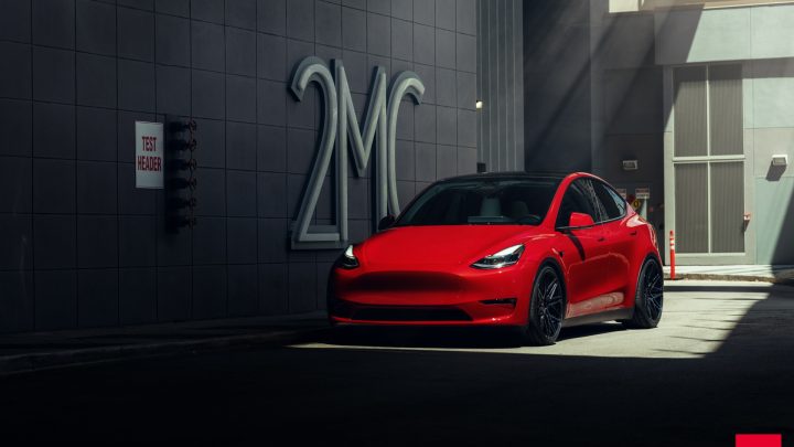 Red Tesla Model Y - Vossen HF-7 Wheels in Gloss Black