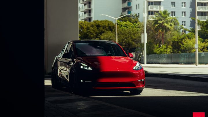 Red Tesla Model Y - Vossen HF-7 Wheels in Gloss Black