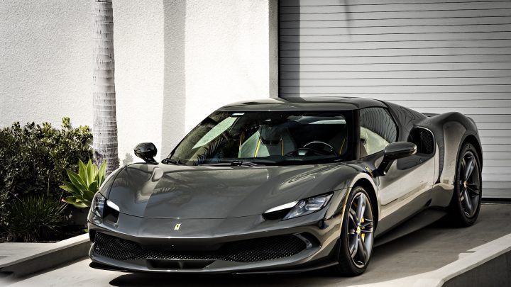 Grigio Silverstone Ferrari 296 GTB – XPEL Ultimate Plus Full Front-End PPF