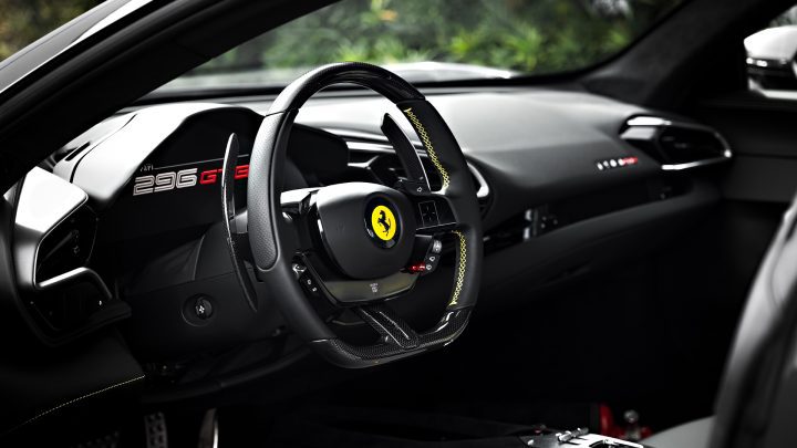 Grigio Silverstone Ferrari 296 GTB – XPEL Ultimate Plus Full Front-End PPF