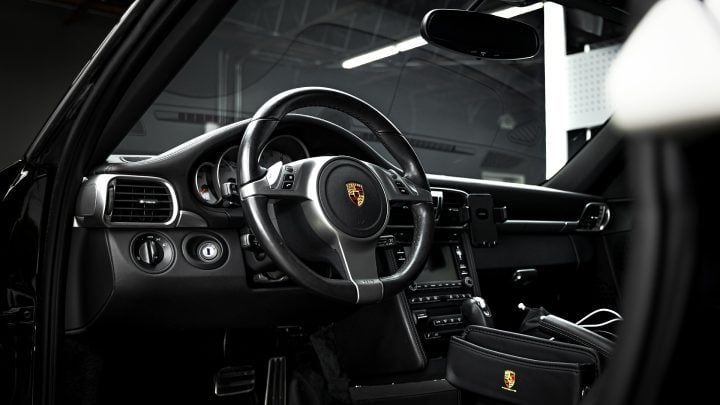 Porsche Carrera 4S – Multi-Stage Paint Correction, Trim Restoration, Ceramic Coating