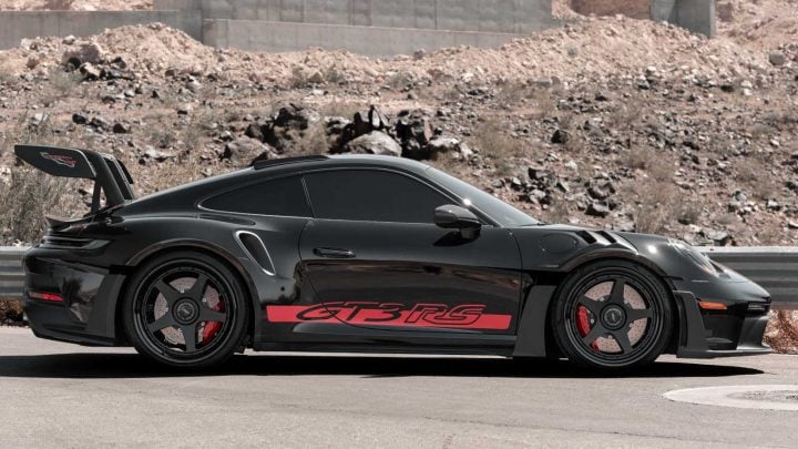 Black Porsche 911 GT3 RS - MV FORGED PS0 | MV40 Wheels