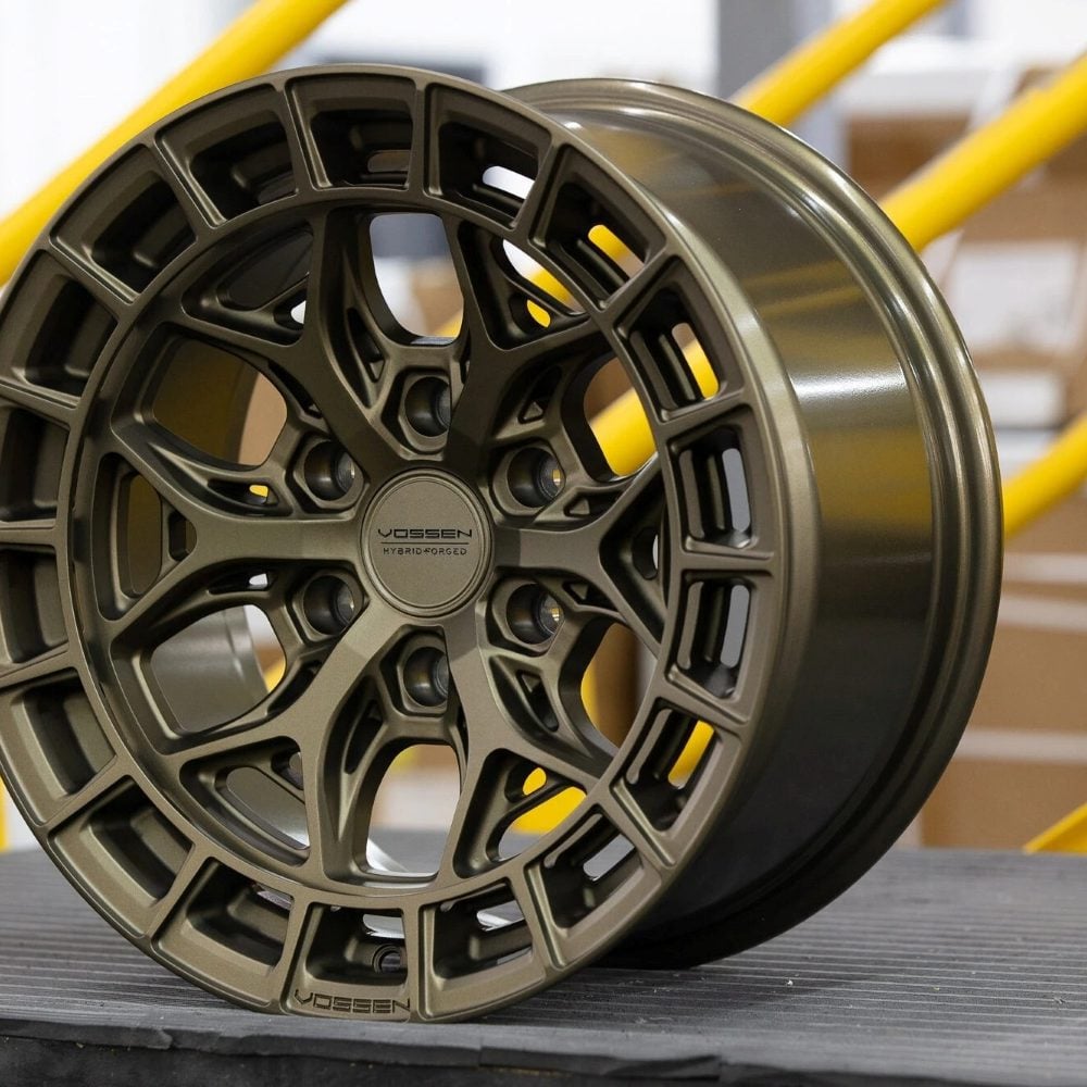 ヘルヴァボス 22x12 Vossen HF6-4 Gloss Black (Hybrid Forged) (Extreme Deep