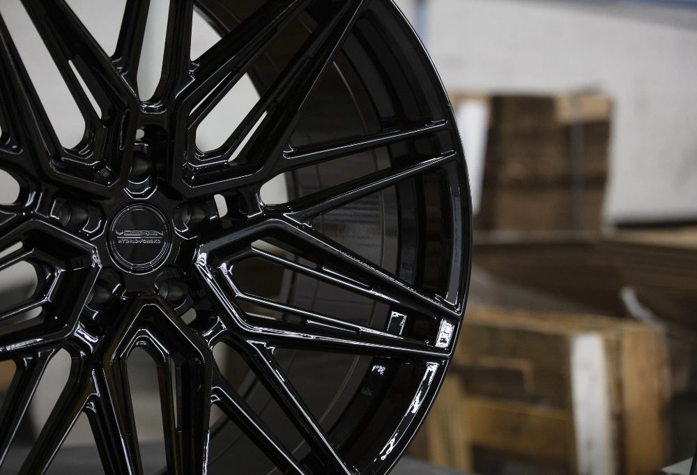 Vossen Hybrid Forged Series HF-7 Wheel in Gloss Black