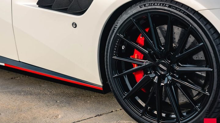 White Ferrari GTC4Lusso - Vossen Hybrid Forged HF-4T Wheels in Gloss Black