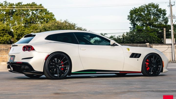 White Ferrari GTC4Lusso - Vossen Hybrid Forged HF-4T Wheels in Gloss Black