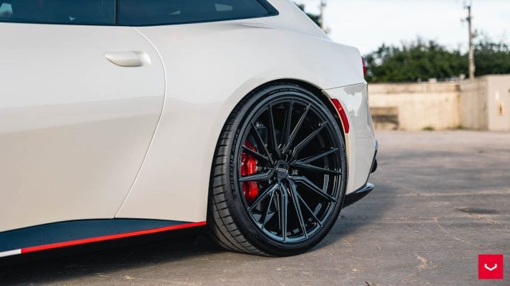 White Ferrari GTC4Lusso - Vossen Hybrid Forged HF-4T Wheels in Gloss Black