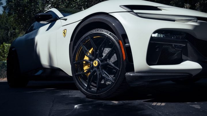 Bianco Italia Ferrari Purosangue – Novitec x Vossen Series: NF11 Forged Wheels
