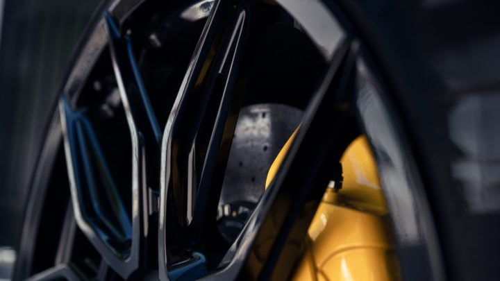 Bianco Italia Ferrari Purosangue – Novitec x Vossen Series: NF11 Forged Wheels