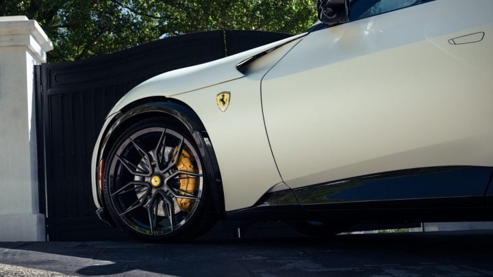 Bianco Italia Ferrari Purosangue – Novitec x Vossen Series: NF11 Forged Wheels