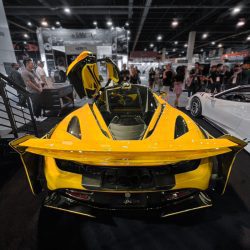 McLaren 720S center quad exhaust - rear
