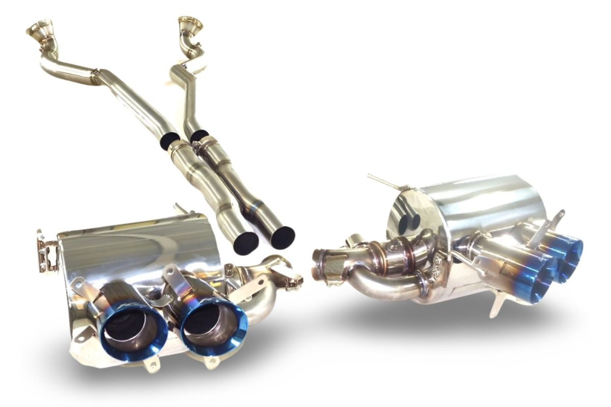 Ferrari F12 - exhaust