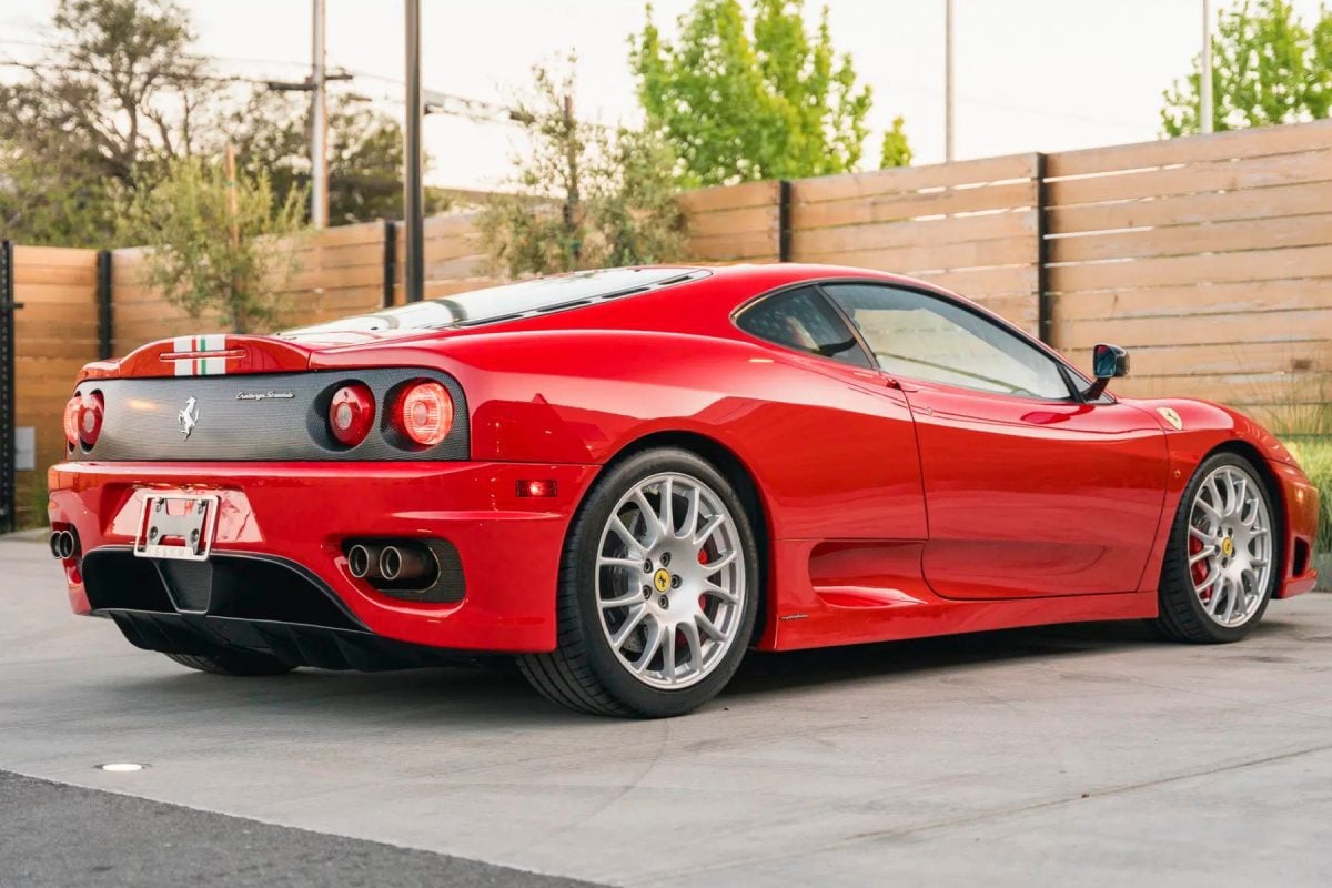 Ferrari 360 - side