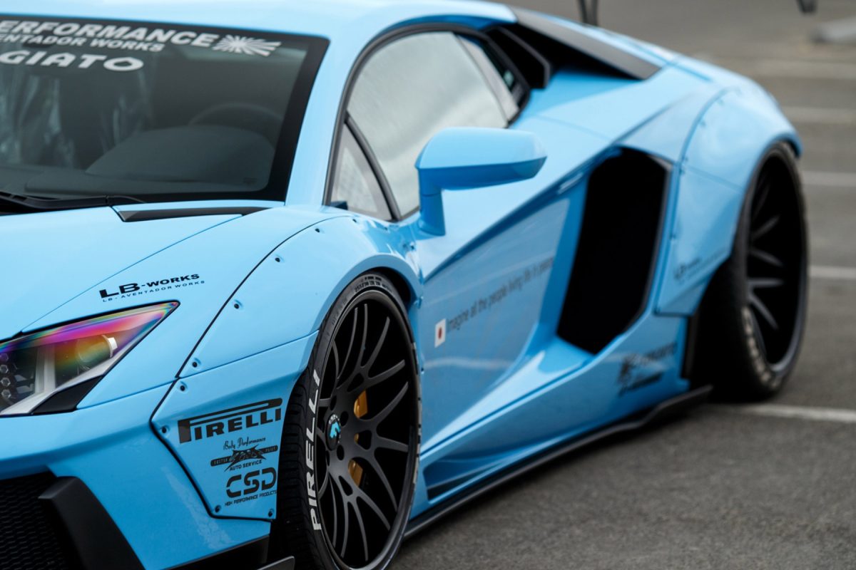 Lamborghini Aventador - widebody kit