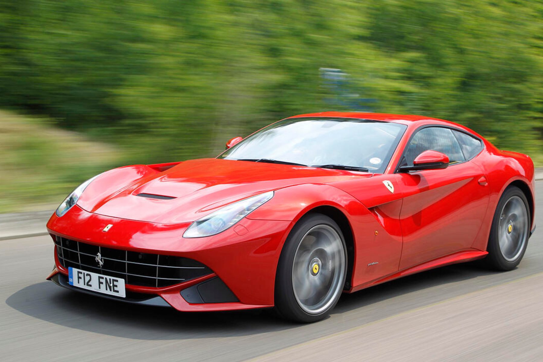 Ferrari F12 Berlinetta Roars With Kreissieg’s Exhaust