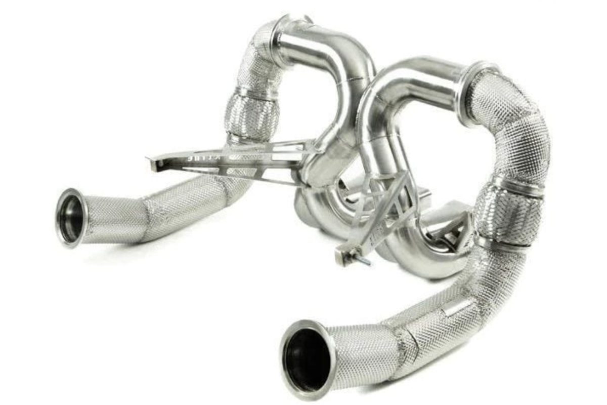 Bugatti Veyron - exhaust