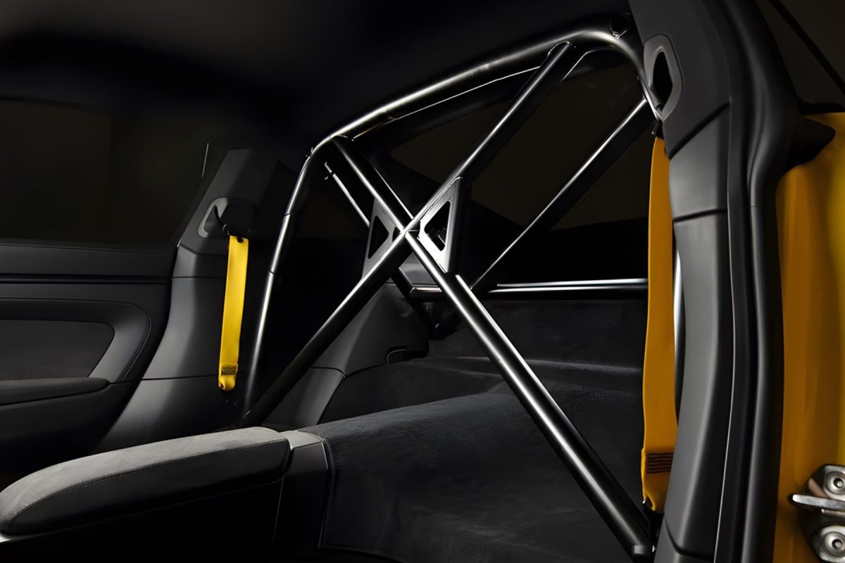 Porsche 992.1 - roll cage