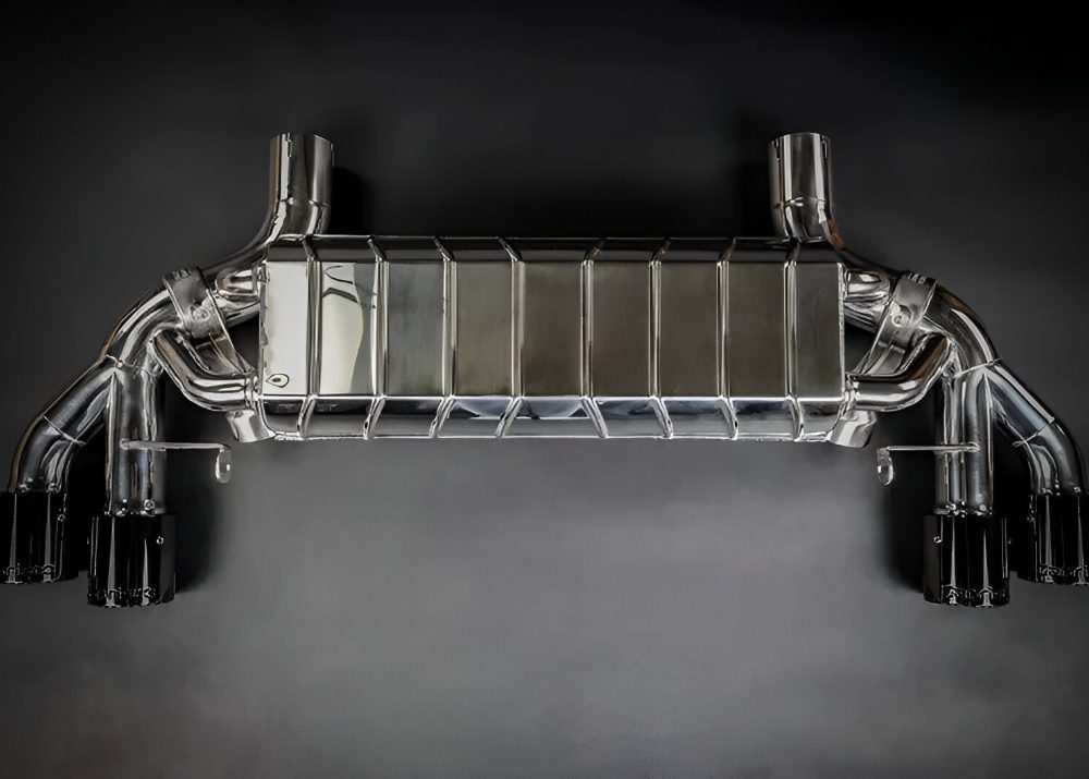 Capristo Valved Exhaust System w/ Pre-Silencer Replacements for F90 BMW M5 [02BM03803027]