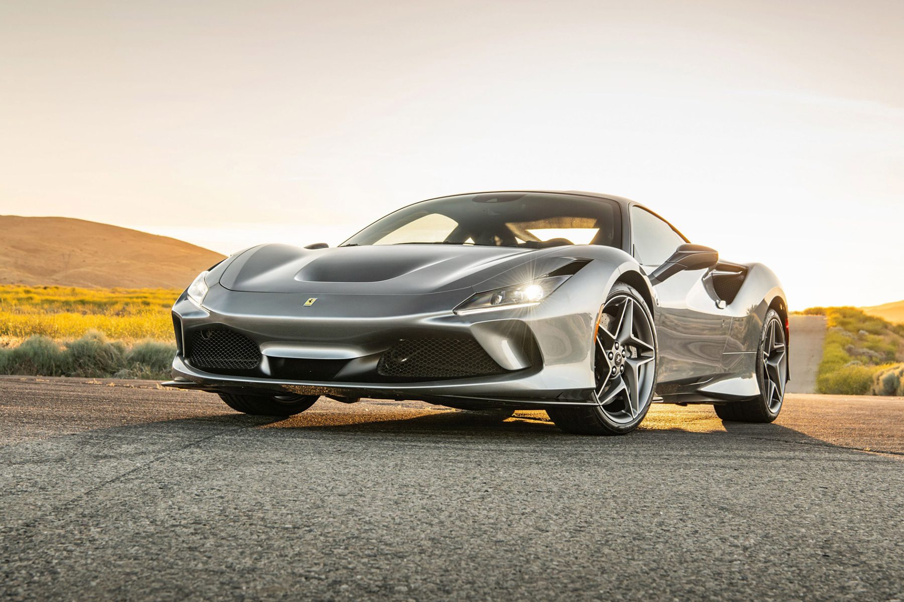 Ferrari F8 Breaks Its Chains With Akrapovic Titanium Power