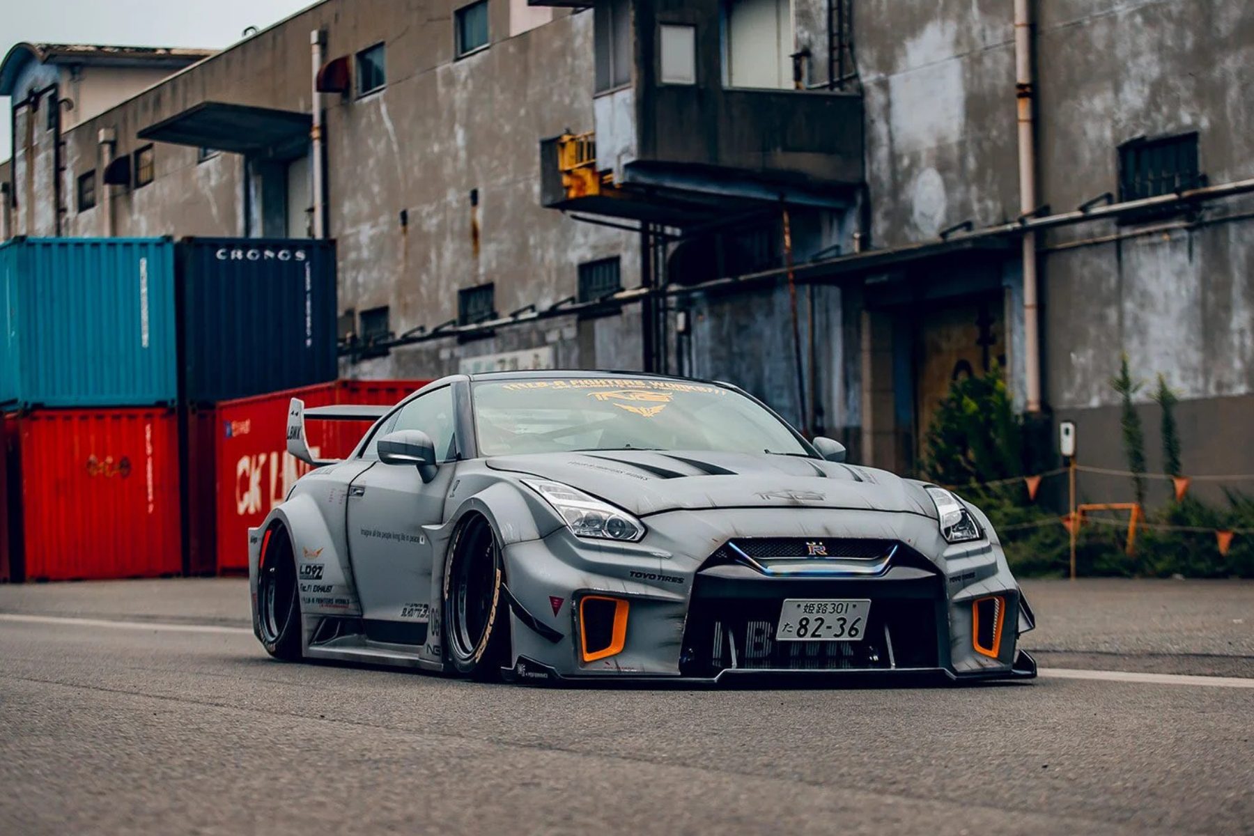 Motec R35 Gt R Kit GT-R R35 Goes Extreme With Liberty Walk’s Widebody Kit