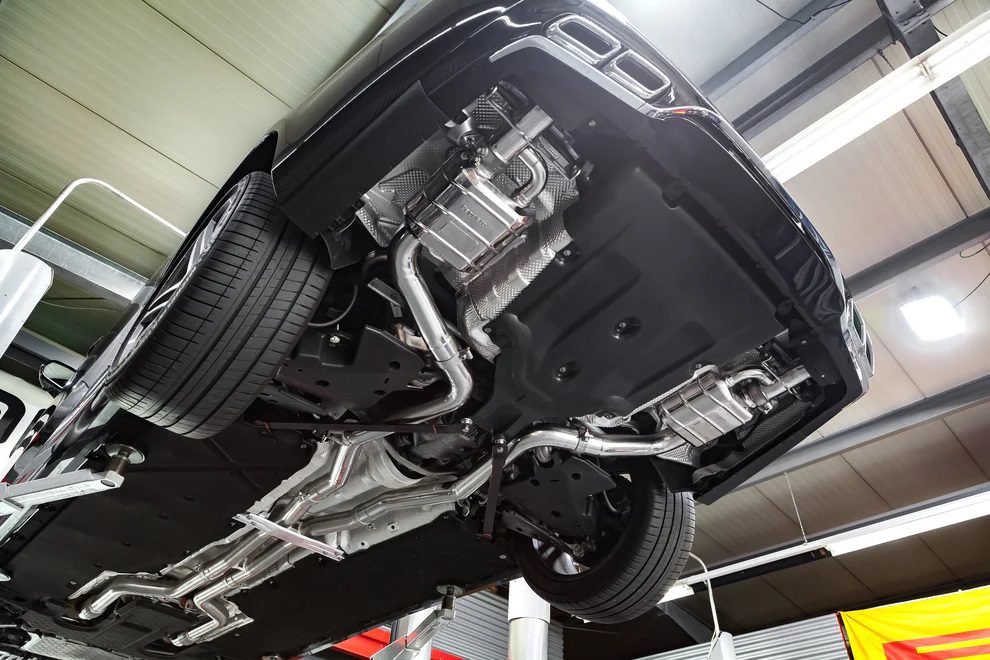 Capristo CES3 Valved Exhaust with Mid-Pipes for W222 Mercedes-Benz S 560 & S 63 AMG [02MB04403009]
