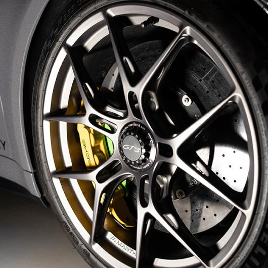 992 Porsche 911 GT3 - Manthey Racing
