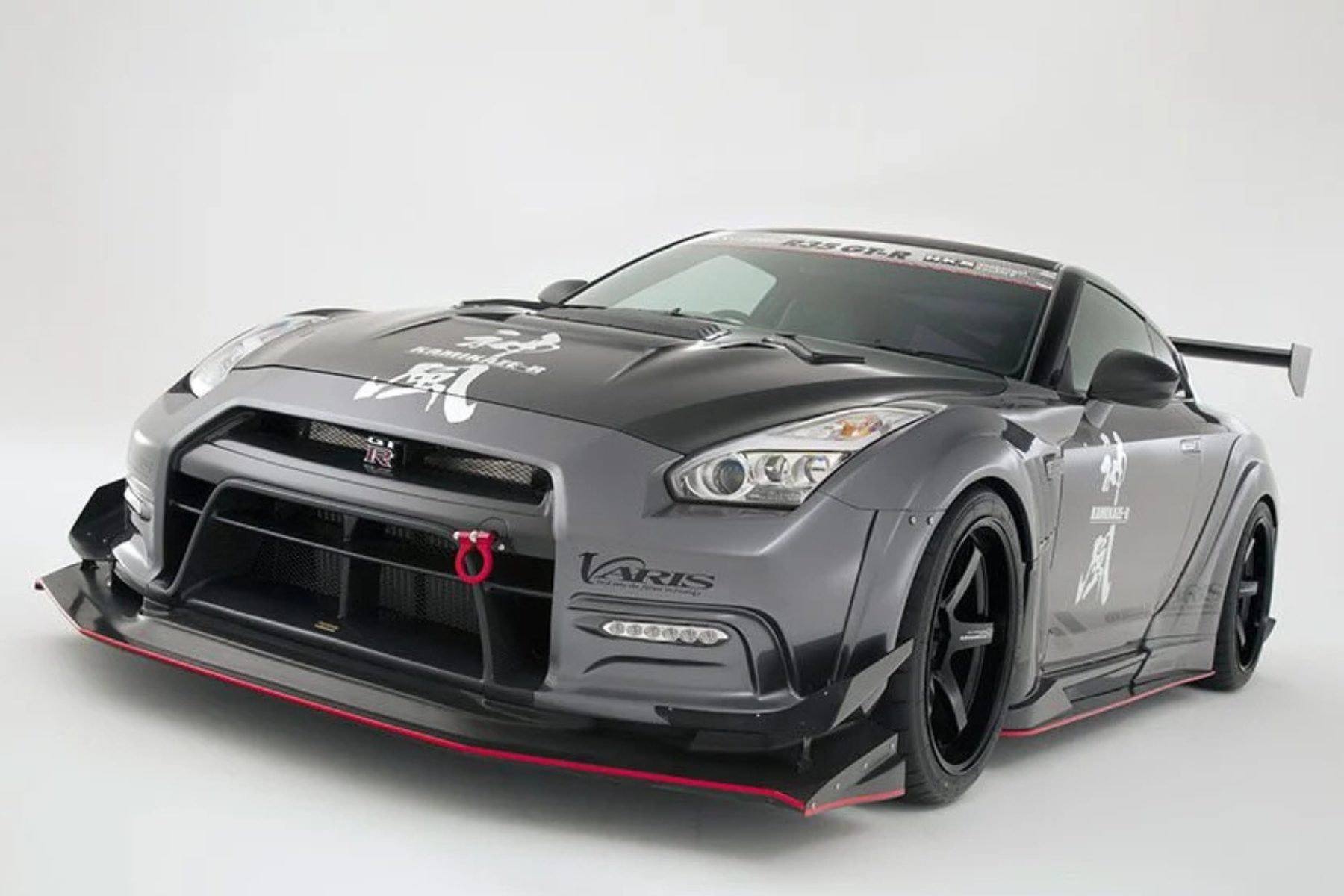 Varis R35 Gt R Kit GT-R Body Kit By Varis Ignites Super Sonic Style