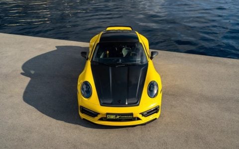 992 Porsche 911 Carbon Hood Sharpens The 911’s Edge