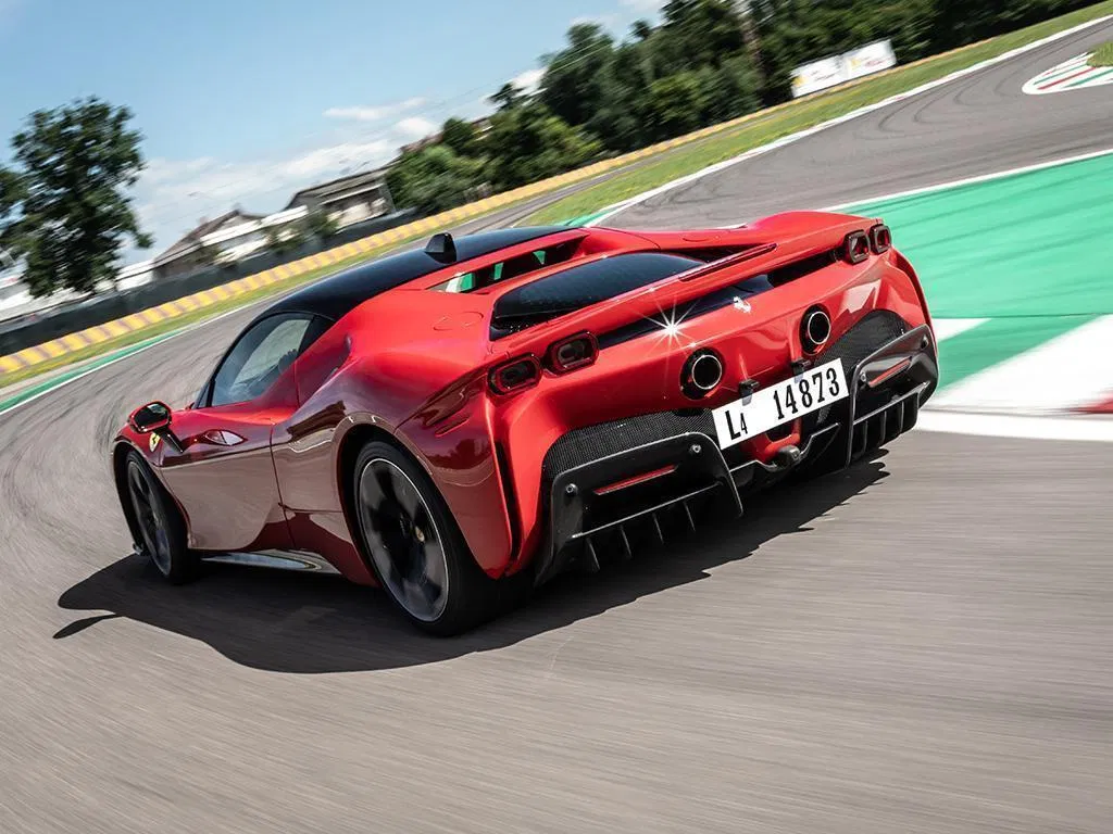 Ferrari SF90 downpipes - pistonheads.com