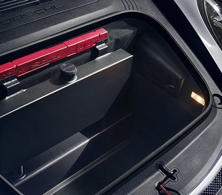 Porsche GT2 RS Watertank That Stays Cool Under Pressure
