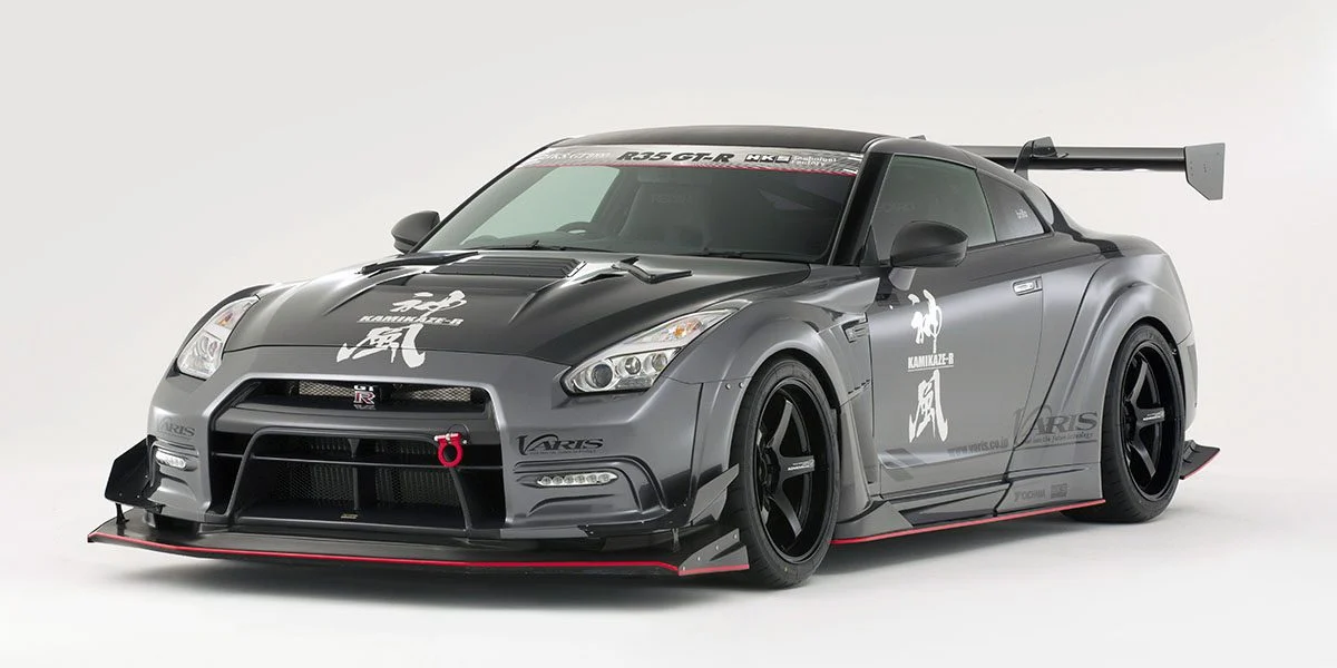 GT-R Body Kit By Varis Ignites Super Sonic Style