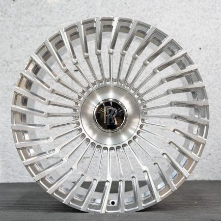 Urban Automotive Urban X Vossen 24″ UV5 Forged Wheel [UV5-24]