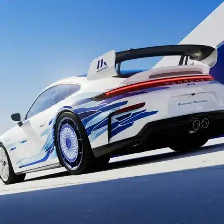 Porsche 911 GT3 Artisan Edition: 30 Units, One Market