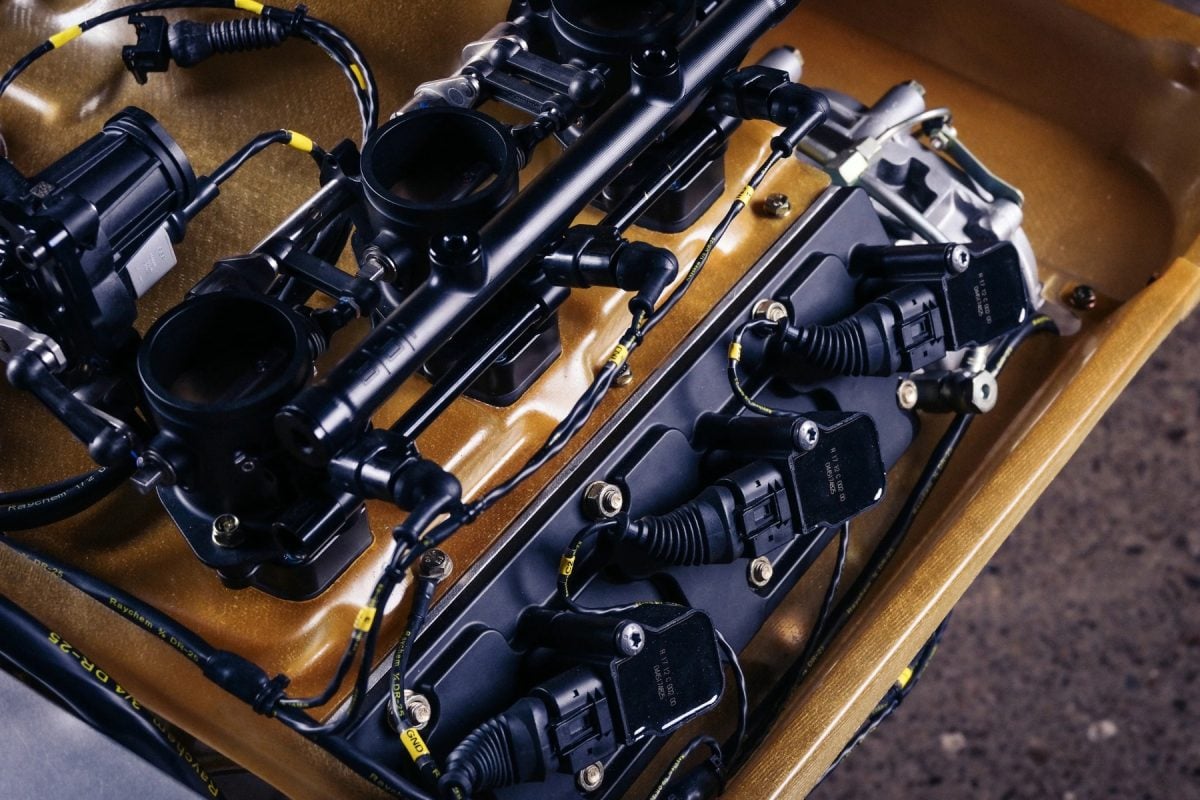 Porsche air-cooled 911 EFI system