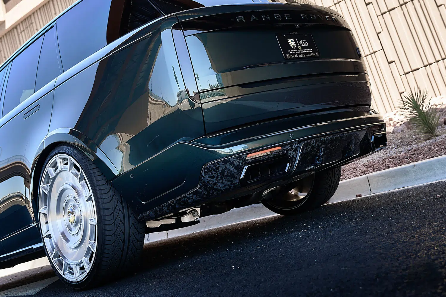 Urban x Vossen UV-7 L460 Range Rover | Bulletproof