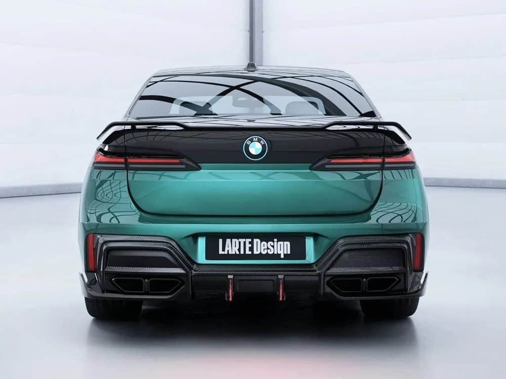 LARTE Design G70 760i Rear Diffuser in Carbon Fiber, Installed on Green G70 760i - Rear View of Car